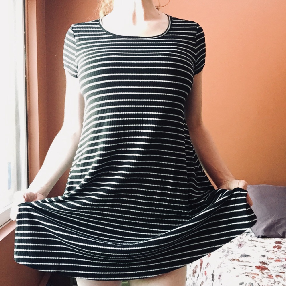Monochromatic Stripey Tee Shirt Dress